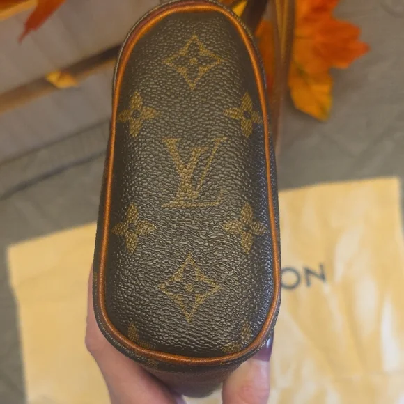 Authentic Louis Vuitton Monogram Sonatine Bag Needs Some Love Inside SD0081 - Picture 9 of 17